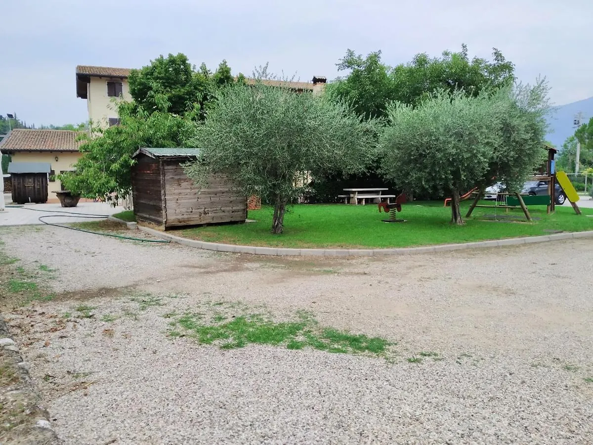 Ca Del Ponte Villa Costermano Farm stay