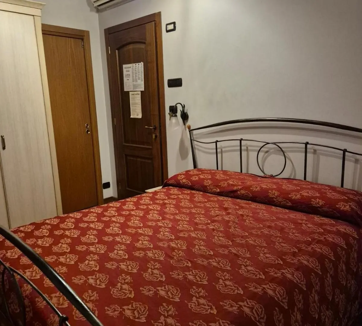 Ca Del Ponte Villa Costermano Farm stay